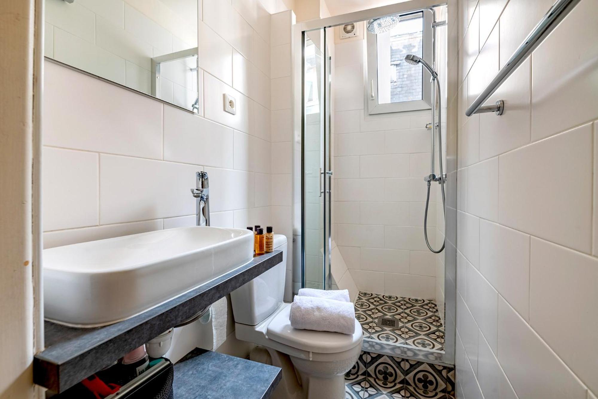 Apartment Veeve - Champagne Sky Paris