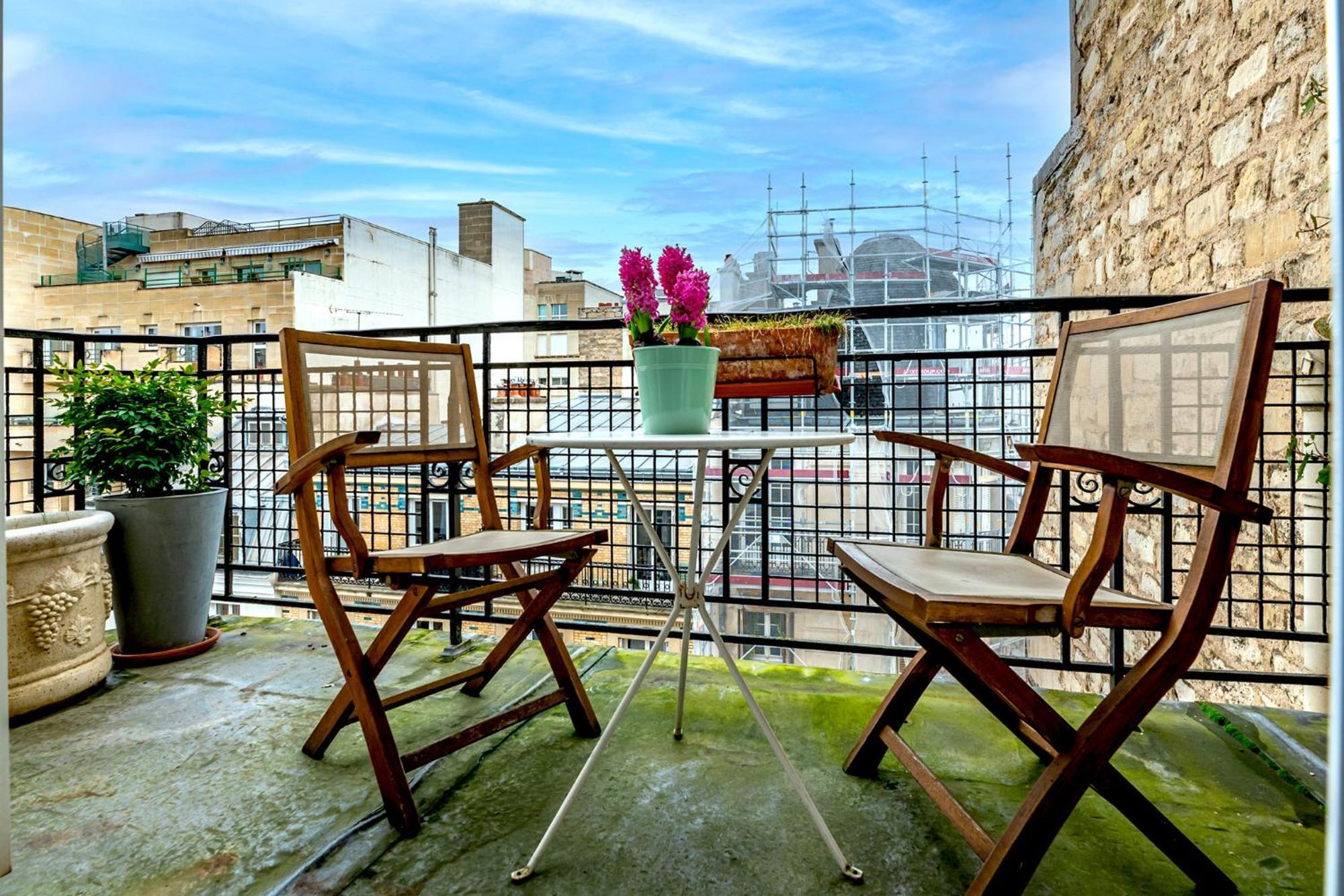 Veeve - Champagne Sky Apartment *